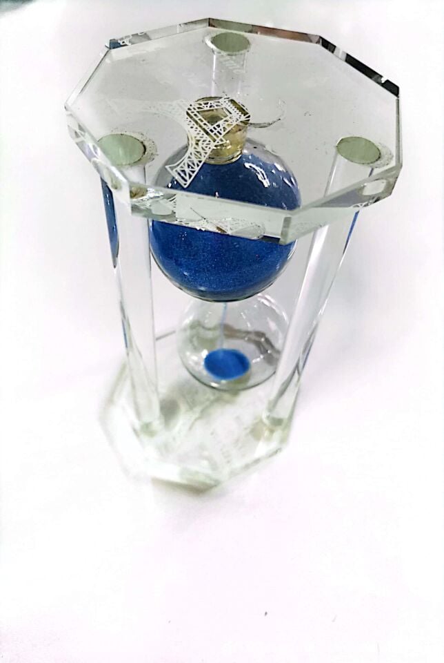 Saglam Kum Saati Paris Cam 5 Dk