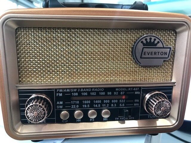 Everton Rt-827 Bluetooth-usb-sd-fm Şarjlı Nostaljik Radyo (solar Güneş Panelli)