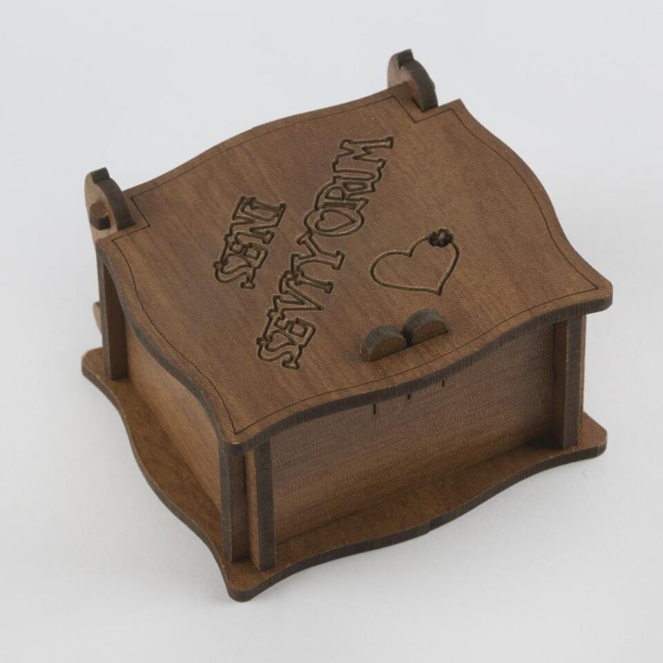 Şekilay Ahşap Kombin Kutusu Sevgililer Günü 67470