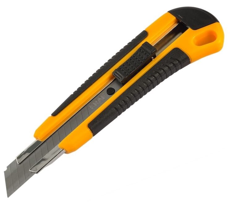 Kraf Maket Bıçağı Geniş Kauçuk Saplı 655g