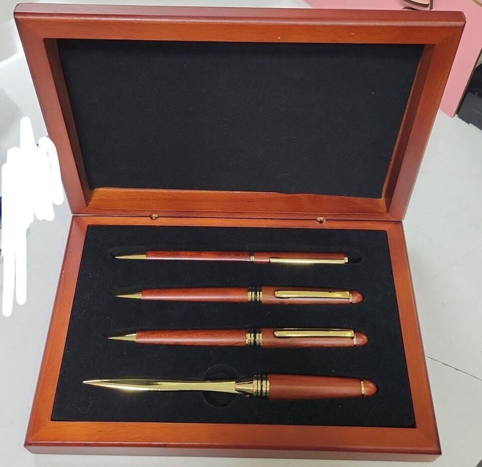 Mikro Dolma+tükenmez+versatil+zarf Açacağı 4 Lü Ahşap Kutulu Kalem Set R061